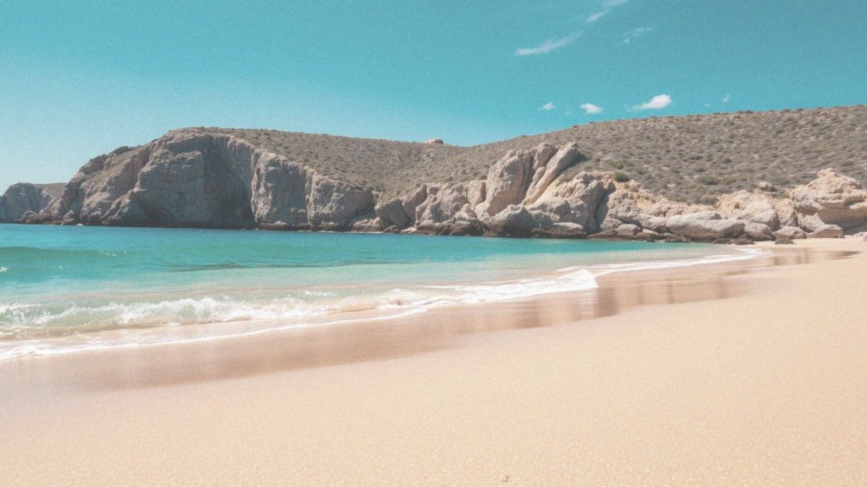 Co sprawia, że Kreta jest idealnym miejscem na wakacje w maju?