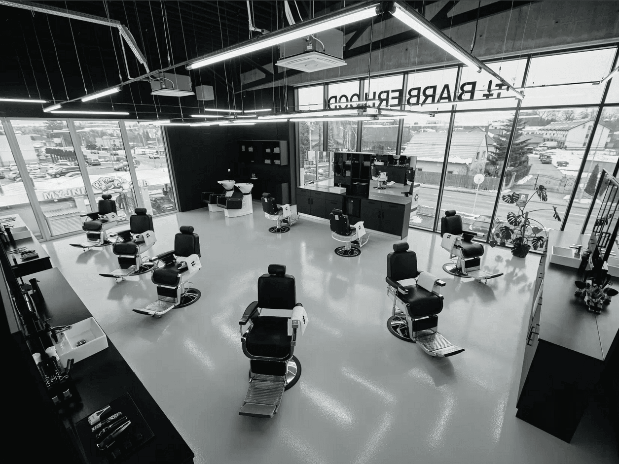 Czy lepiej iść do fryzjera, czy barbera?